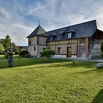 Demeures & Chateaux Domaine Le Clos Des Fontaines 3* 주미에즈