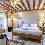 Demeures & Chateaux Domaine Le Clos Des Fontaines 호텔 3*