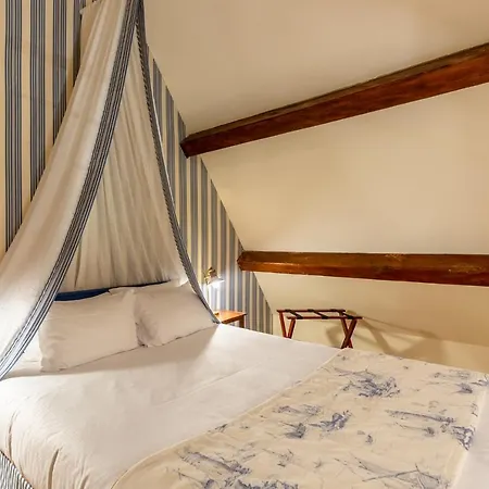 Hotel Demeures & Chateaux Domaine Le Clos Des Fontaines 3*