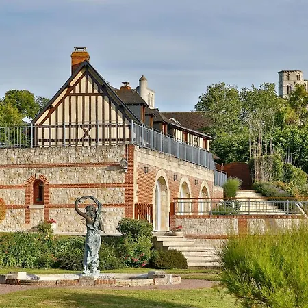 Отель Demeures & Chateaux Domaine Le Clos Des Fontaines