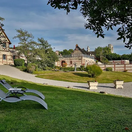 Отель Demeures & Chateaux Domaine Le Clos Des Fontaines