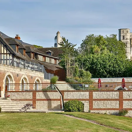 Demeures & Chateaux Domaine Le Clos Des Fontaines 3*