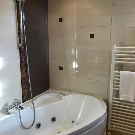 Szálloda Demeures & Chateaux Domaine Le Clos Des Fontaines 3*