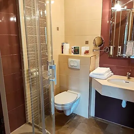 Demeures & Chateaux Domaine Le Clos Des Fontaines Отель 3*