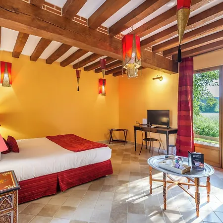 Demeures & Chateaux Domaine Le Clos Des Fontaines Hotel 3*