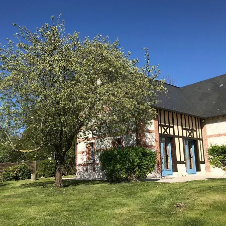 Hotel Le Clos Des Fontaines 3*