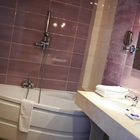 Demeures & Chateaux Domaine Le Clos Des Fontaines Szálloda 3*