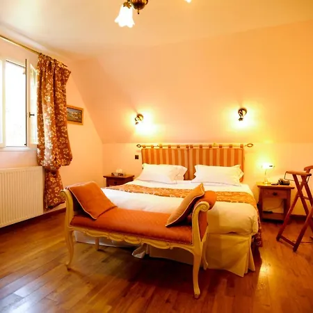 Demeures & Chateaux Domaine Le Clos Des Fontaines 3*